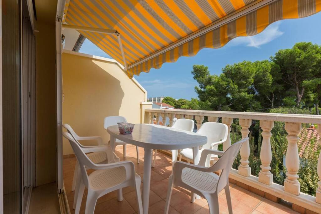 La Rapita - Apartamento De Dos Dormitorios Con Piscina Comunitaria Alcanar Ngoại thất bức ảnh